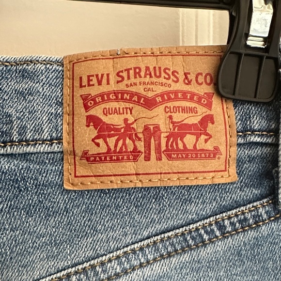 Women’s Levi’s Ribcage Straight Ankle - Picture 3 of 14